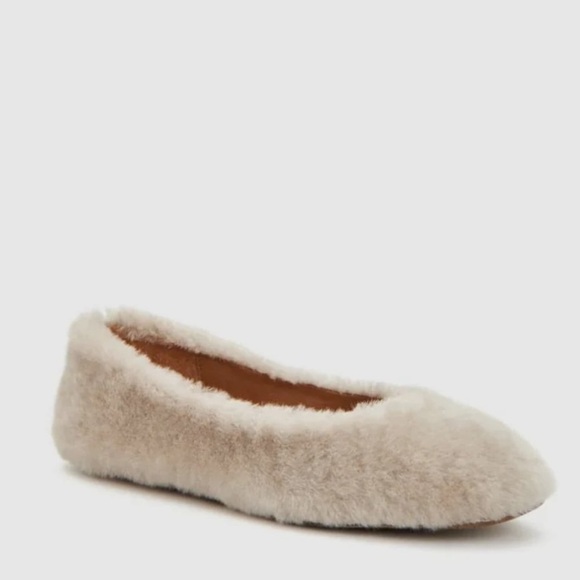 Aquatalia Shoes - Aquatalia Brinkley Natural Fuzzy Flat Size 6 1/2
